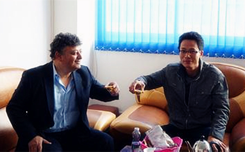 �����͑�