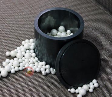 ����Ӳ�|(zh��)�Ͻ���ĥ��